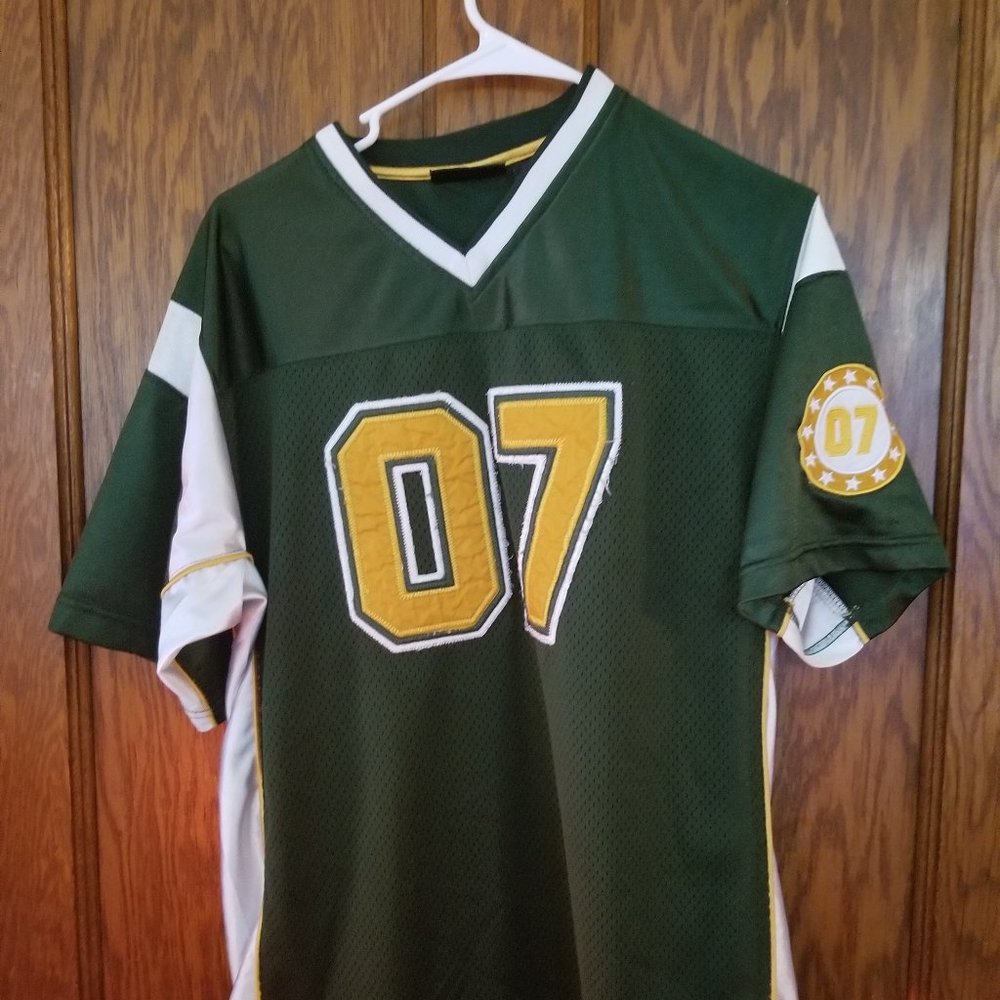 YOUTH No Boundaries  football Jersey Size 16/18